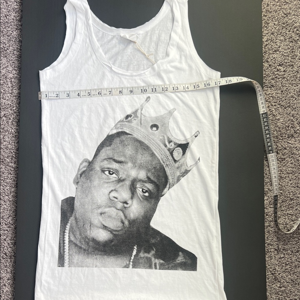 Graphic Tank Top with Iconic Print
